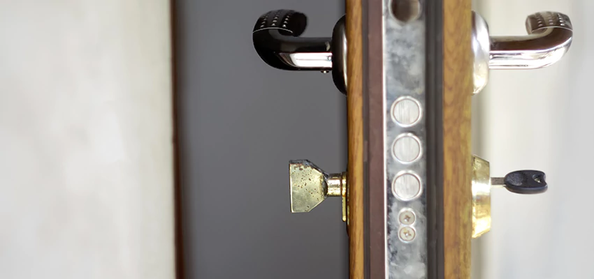 Holiday Emergency Locksmith in Lancaster, California